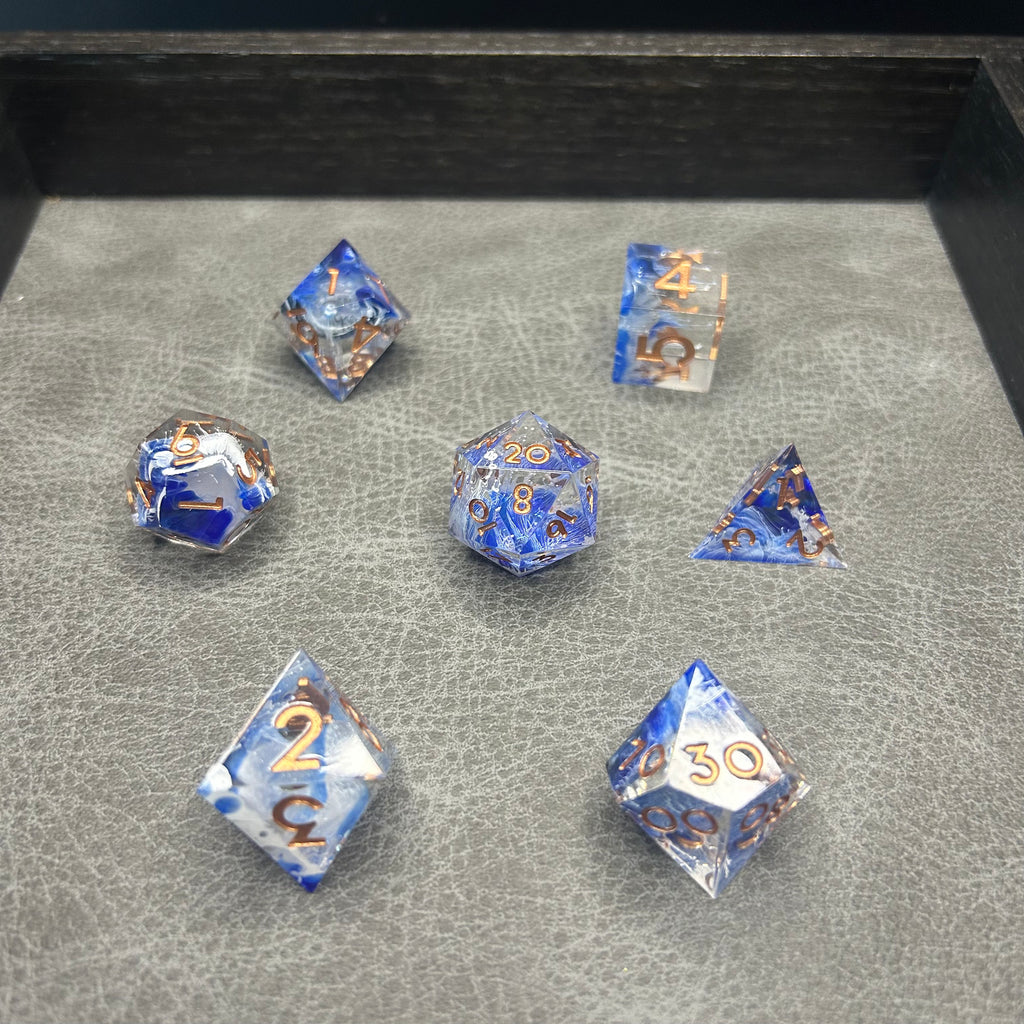 Ocean Depths Dice - DND Dice Blauw Goud