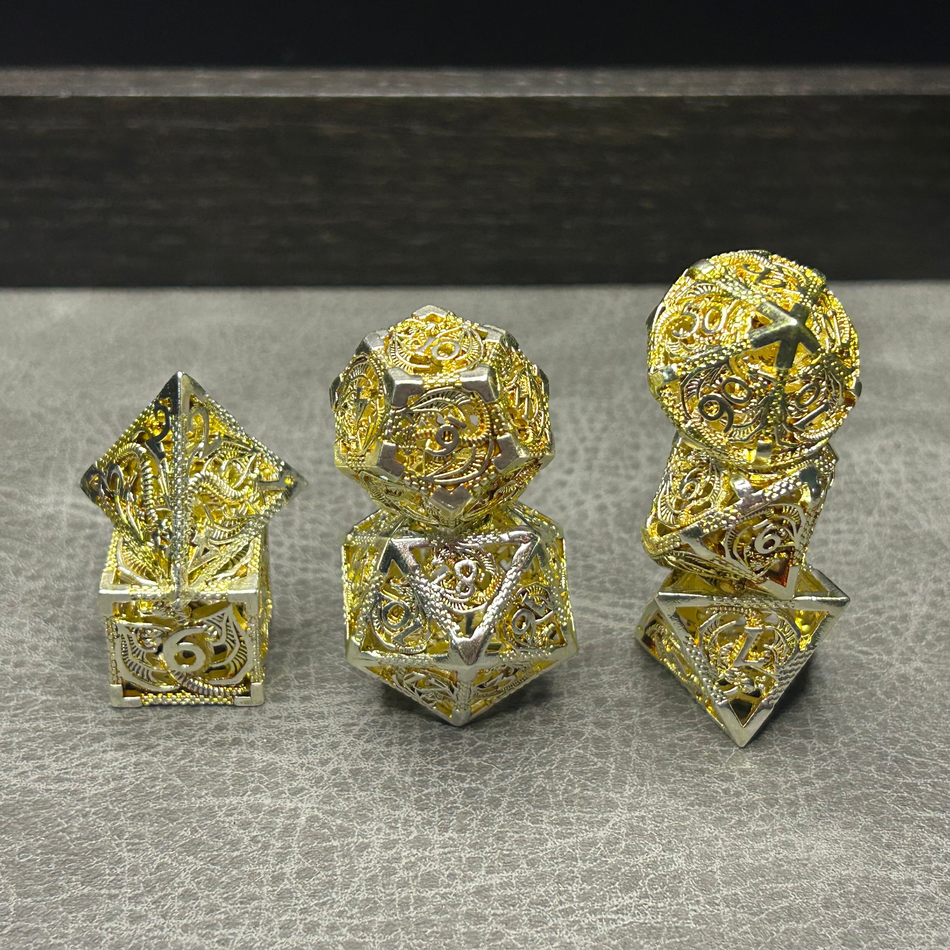 Golden Dragon Dice - 7-delige DND Metalen Dobbelstenen Goud Zilver