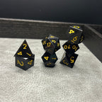 Onyx Shadow Dice - DND Dice Zwart Goud
