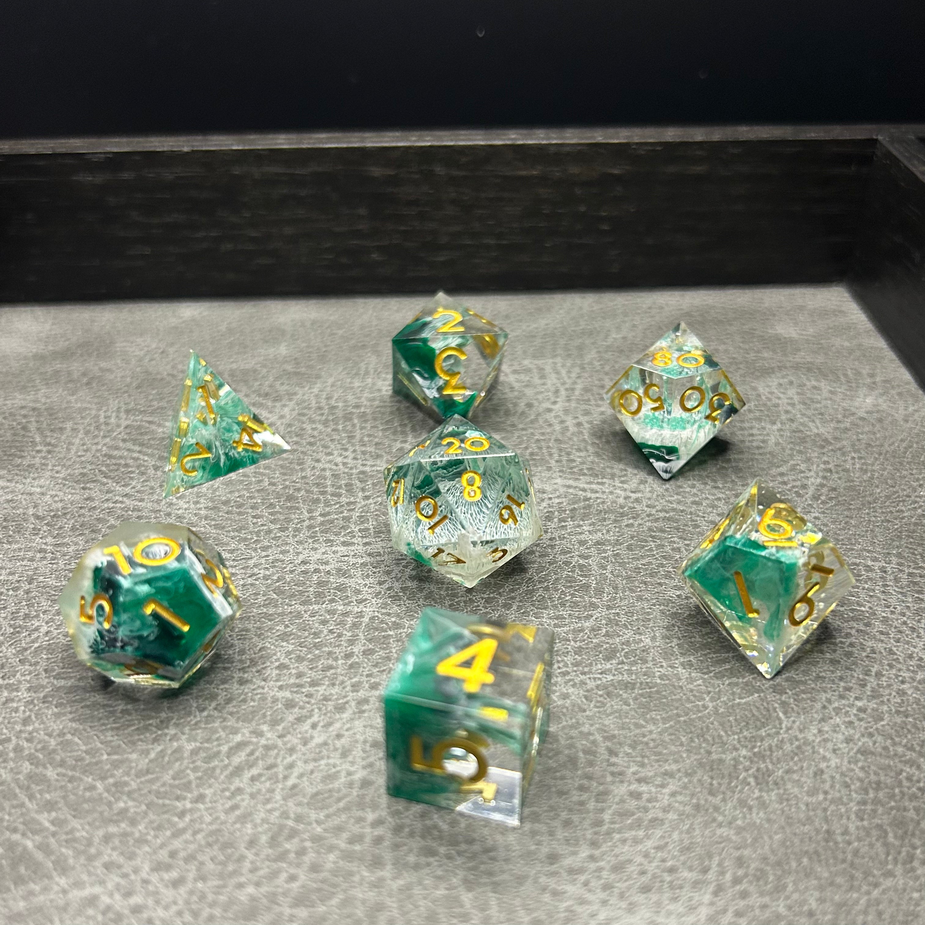 Ocean Treasure Dice - 7-delige DND Dobbelstenen Groen Goud