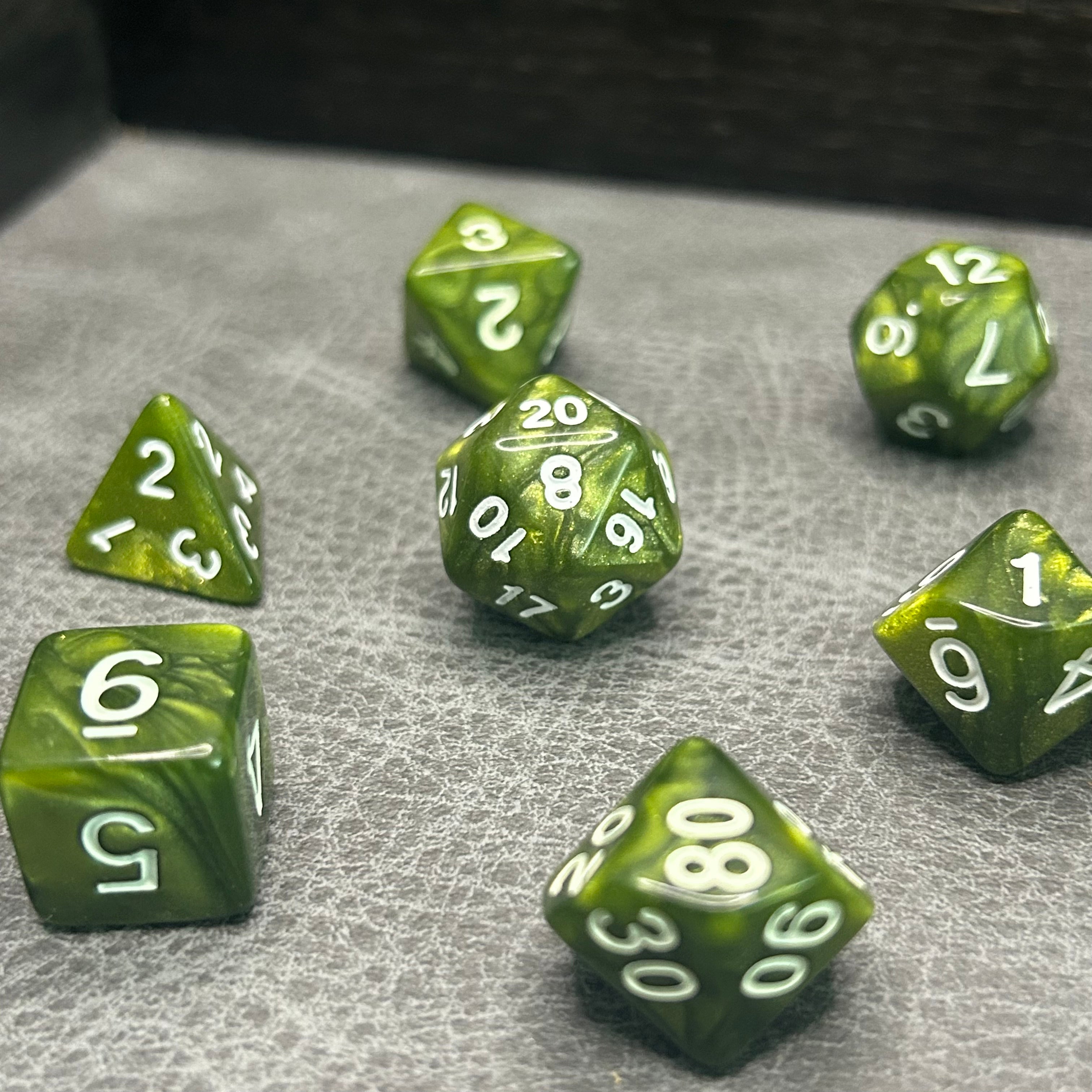 Goblin Green Dice - DND Dice Groen