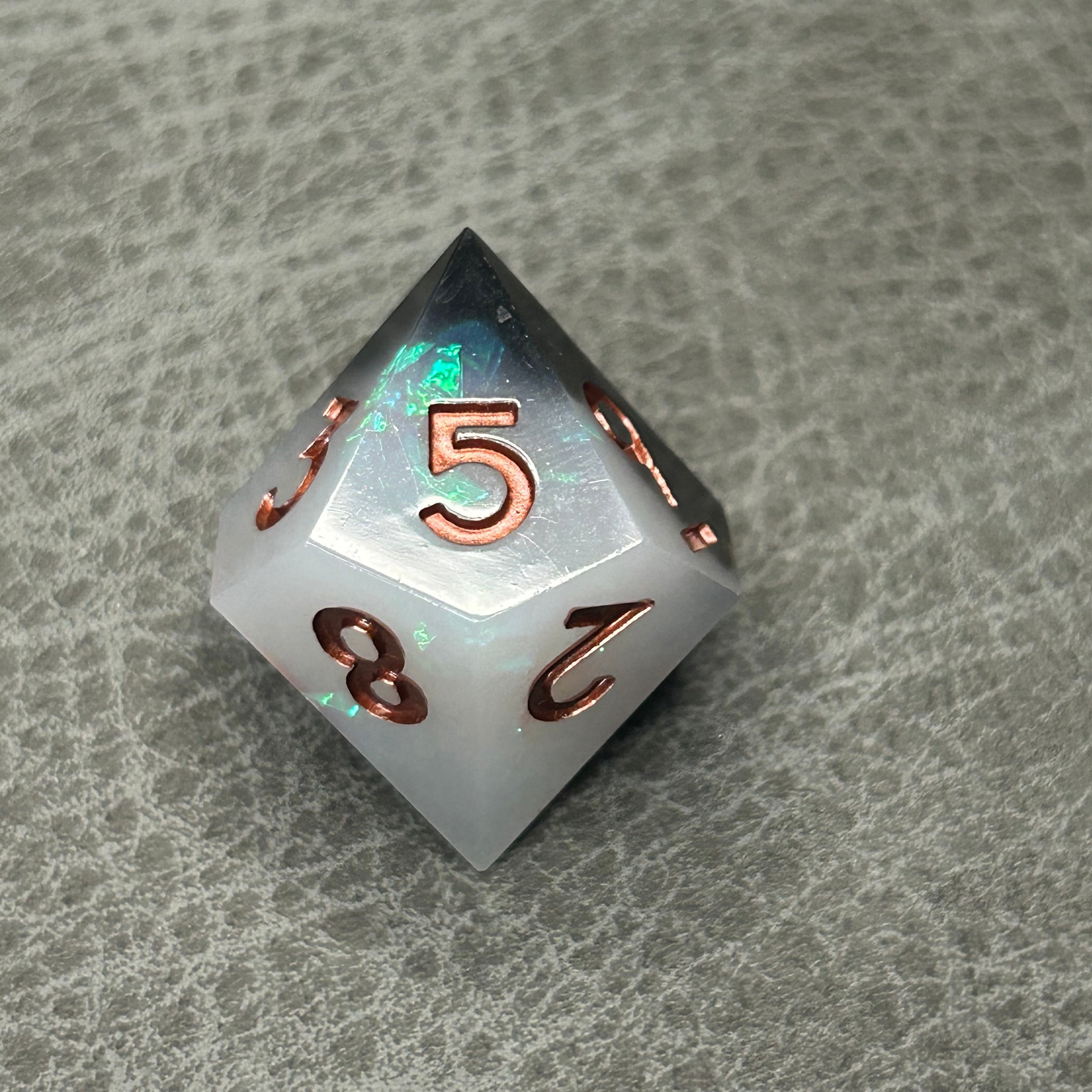 Midnight Dice - 7-delige DND Dobbelstenen Zwart Wit