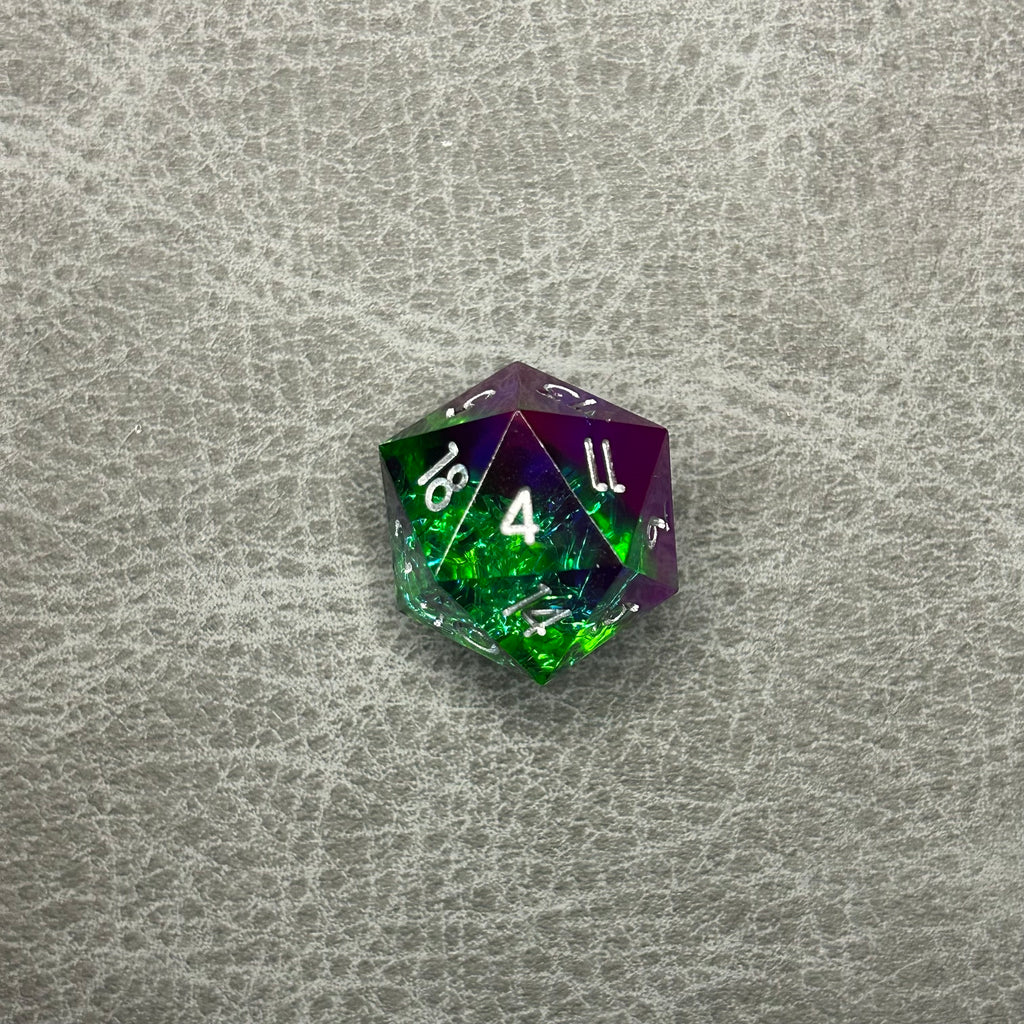Mystic Aurora Dice - DND Dice Paars Groen Holografisch